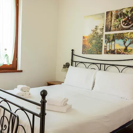 Agriturismo Il Giardino Degli Ulivi Farm stay Lazise