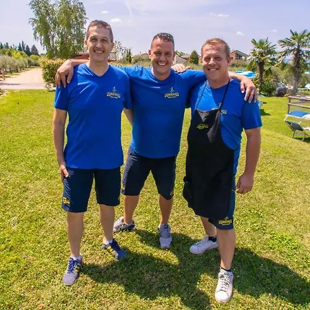 Il Giardino Degli Ulivi Farma *